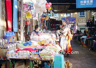 The bazaar in Turpan